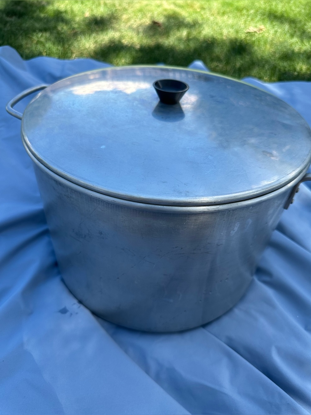 Vintage Large Chilton Ware Aluminum Stock Pot Lid 20 qt batch soup stew holiday